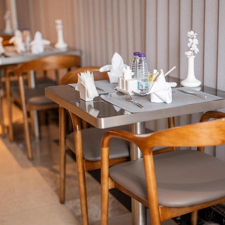 Charli Hotel Jeddah By Ahs Exterior foto