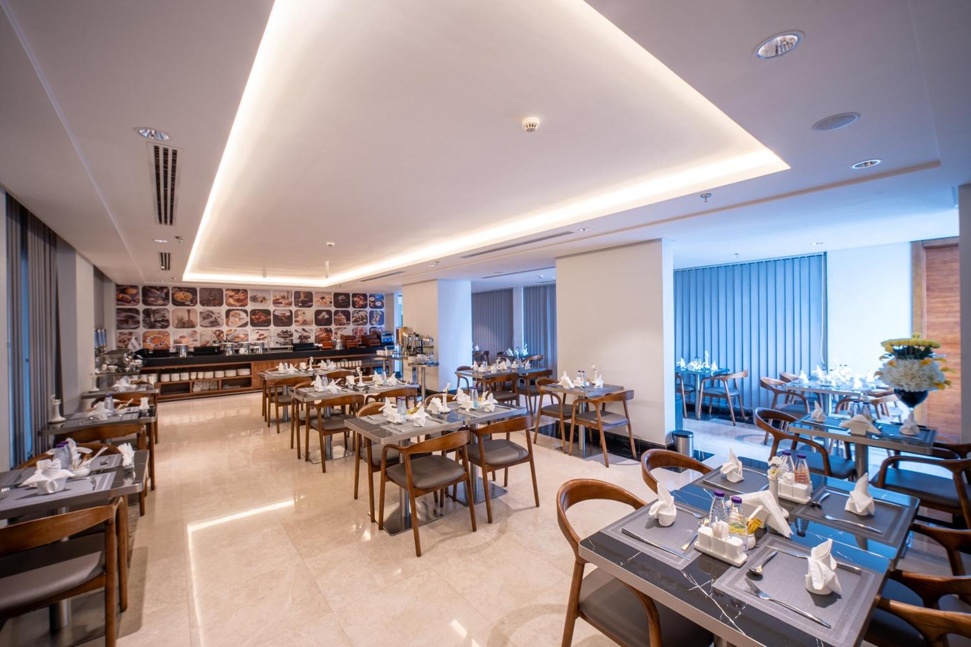 Charli Hotel Jeddah By Ahs Exterior foto
